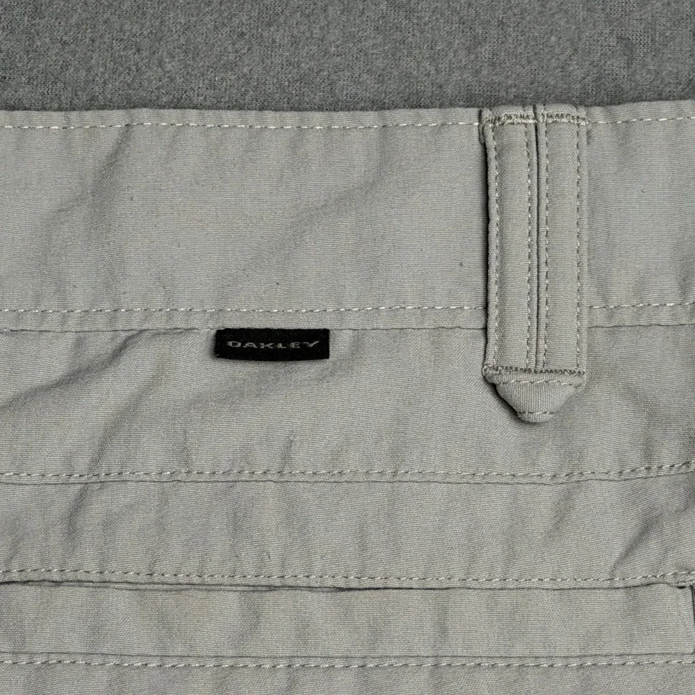 Oakley Mens Tan Khaki Flat Front Performance Golf Shorts Size 40W